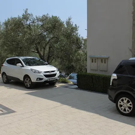 With A Parking Space Tucepi, Makarska - 6657 图彻皮