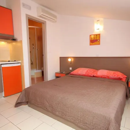 Appartamento With A Parking Space Tucepi, Makarska - 6657 *
